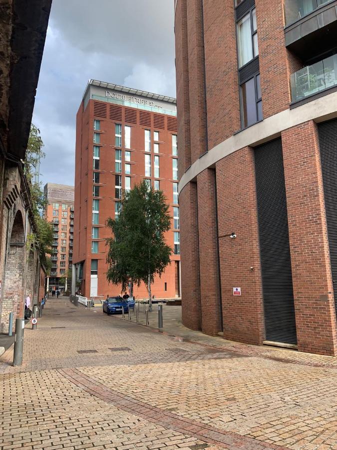 2 Bed Apartment In Granary Wharf Leeds Лідс Екстер'єр фото